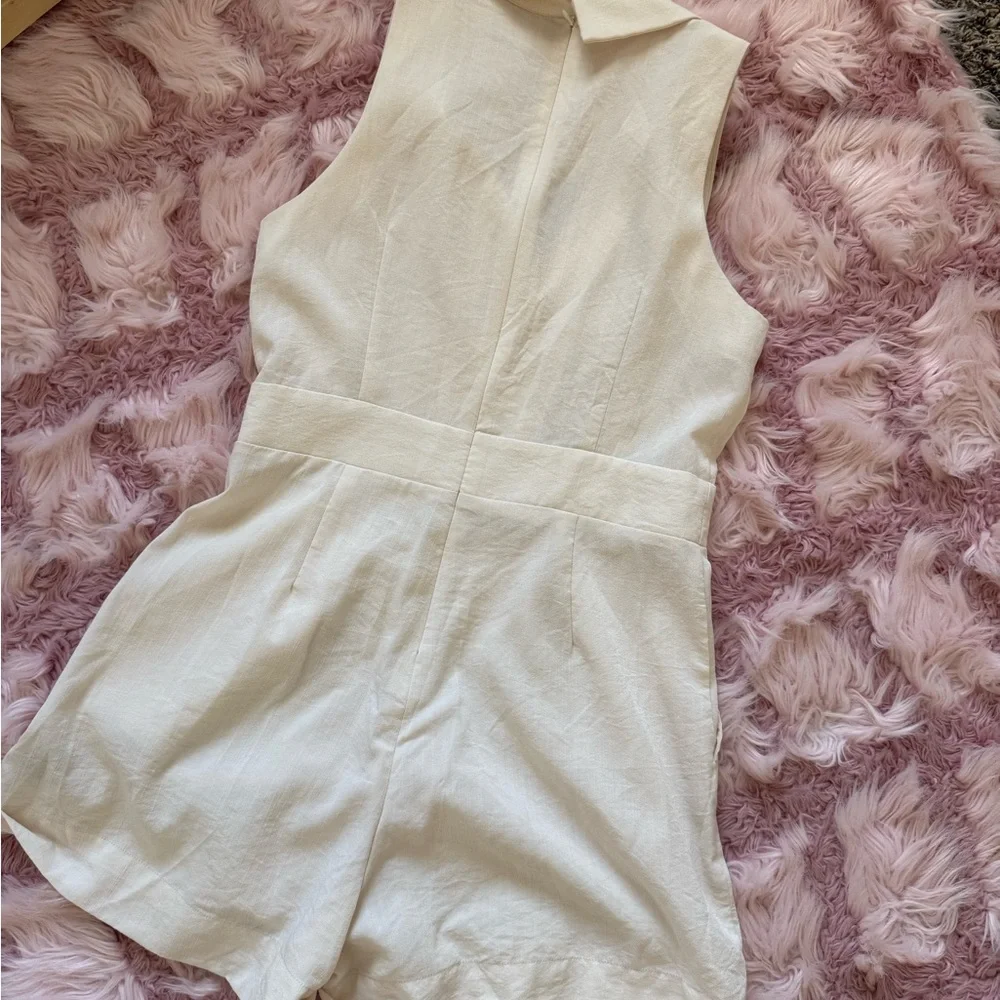 Women's Cream Belted Linen-Blend romper - Picture 4 of 4